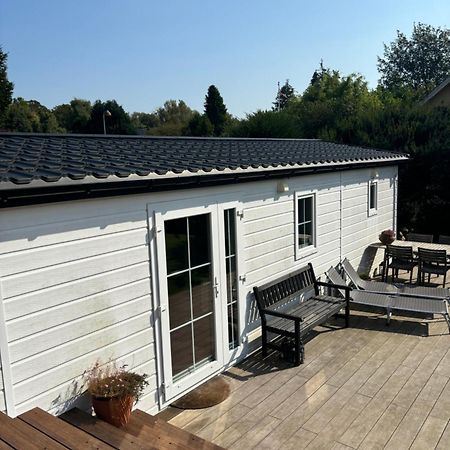 Hørsholm Thelittlehouse-By-The-Lake מראה חיצוני תמונה